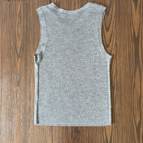 Everlane Co-ord Set - Tank & Cardigan - Picture 5 of 5